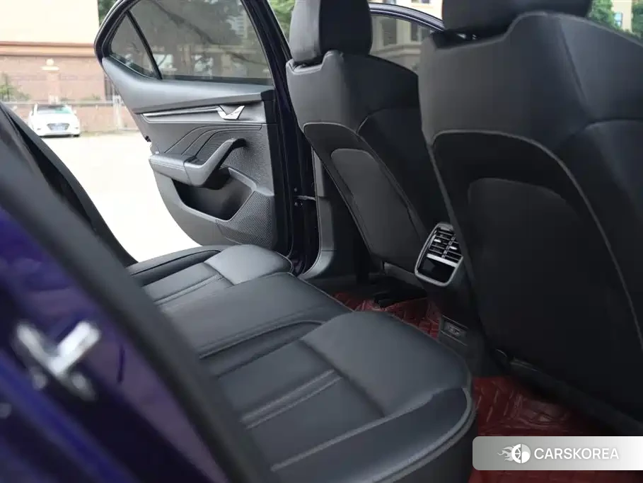 Skoda Octavia id 4583807 из Китая 7