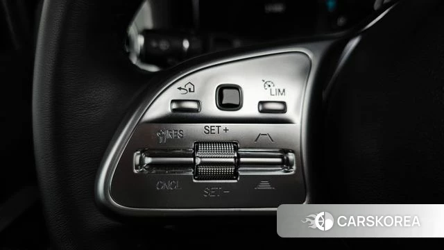 Mercedes-Benz G-Class W463b 2023 Серебристо-серый из Кореи, фото 6