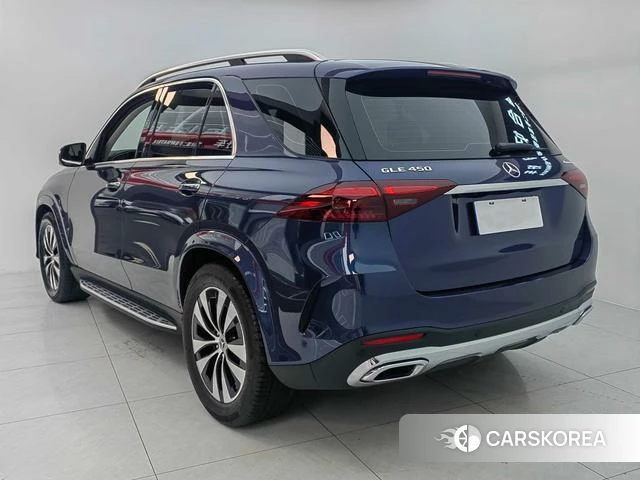 Mercedes-Benz GLE (import) 2024 Синий из Китая, фото 6