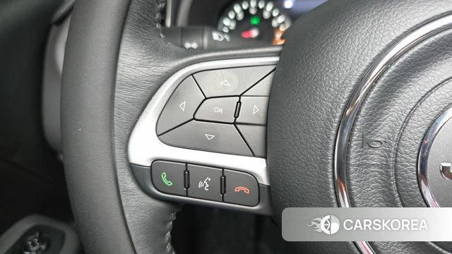 Jeep Renegade 2023 Белый из Кореи, фото 6