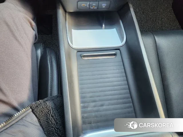 Hyundai Grandeur (GN7) 2023 Белый из Кореи, фото 6