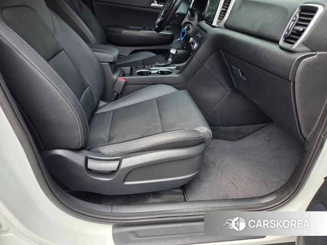 Kia Sportage The Bold 2019 Белый из Кореи, фото 6