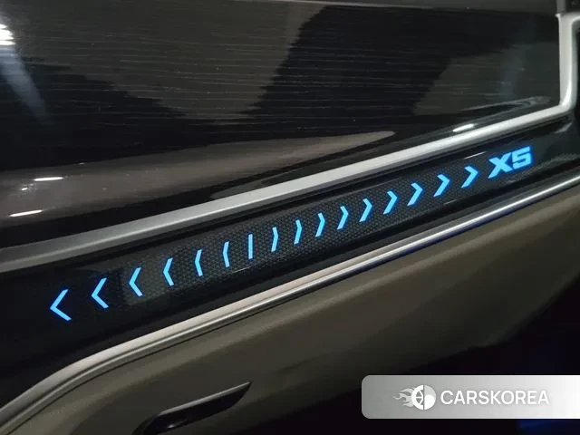 BMW X5 (G05) 2025 Черный из Кореи, фото 6