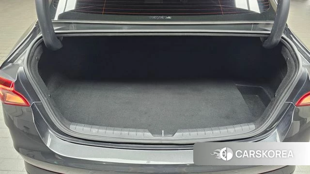 Kia K5 3rd generation 2023 Серый из Кореи, фото 6