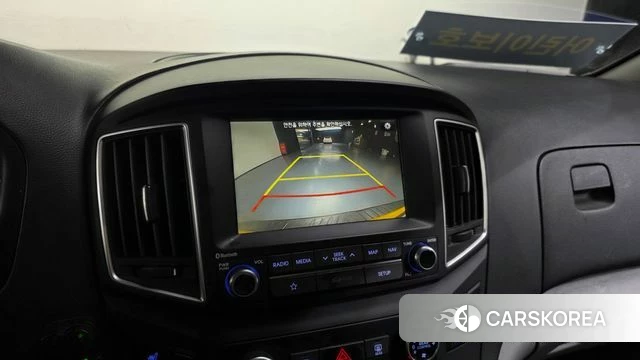 Hyundai The New Grand Starex 2018 Желтый из Кореи, фото 6