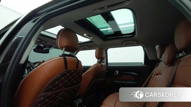 Mini Cooper S Clubman 2022 Черный из Кореи, фото 6