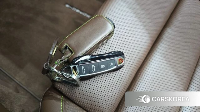 Porsche 911(992) 2022 Черный из Кореи, фото 6