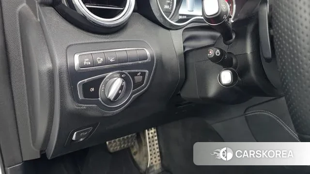 Mercedes-Benz GLC-Class X253 2019 Белый из Кореи, фото 6