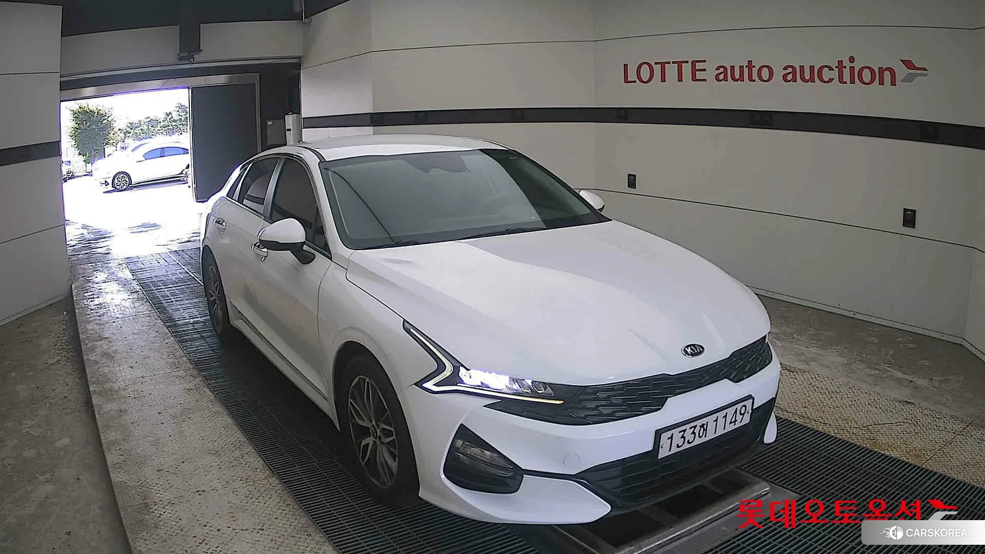 Kia K5 2021 Белый из Кореи, фото 6