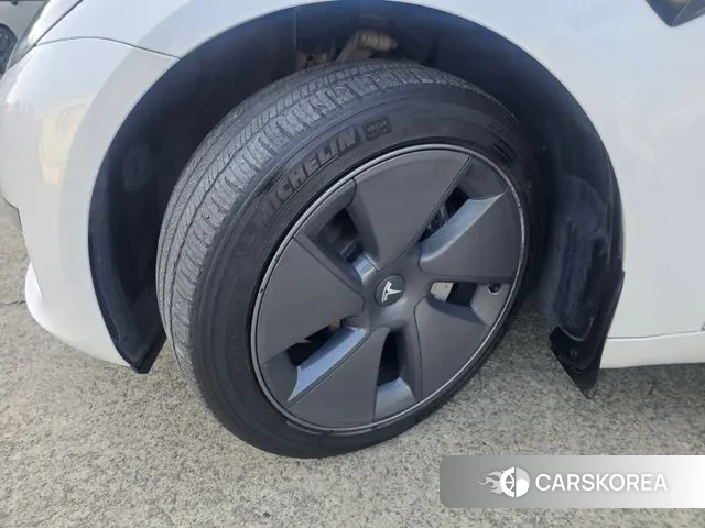 Tesla Model 3 2021 Белый из Кореи, фото 6