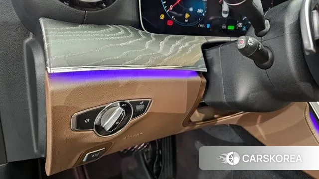 Mercedes-Benz E-Class W213 2021 Черный из Кореи, фото 6