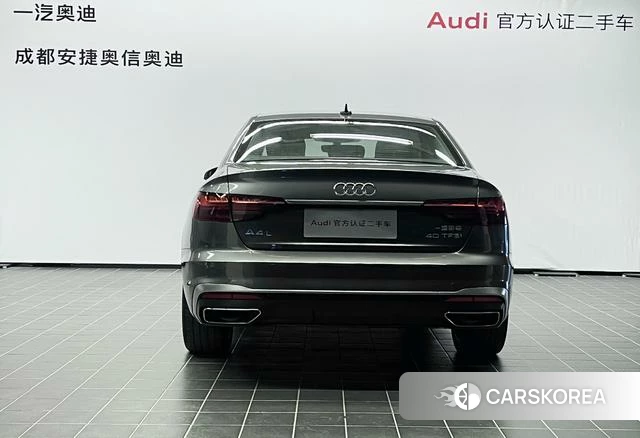 Audi A4L 2023 Темно-серый из Китая, фото 6