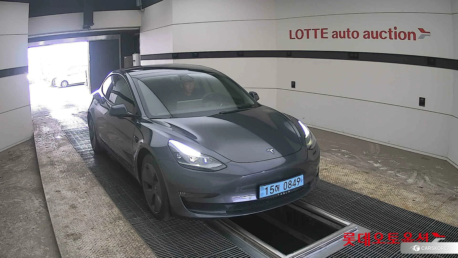 Tesla Model 3 Long Range 2022 Midnight Silver Metallic из Кореи, фото 6