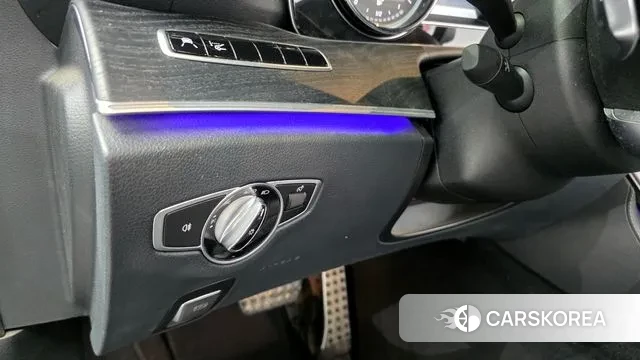 Mercedes-Benz E-Class W213 2019 Черный из Кореи, фото 6