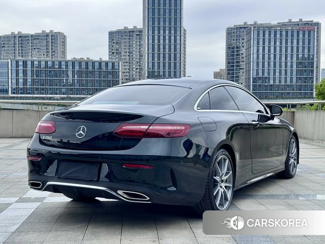 Mercedes-Benz E-class (imported) 2023 Зеленый из Китая, фото 6