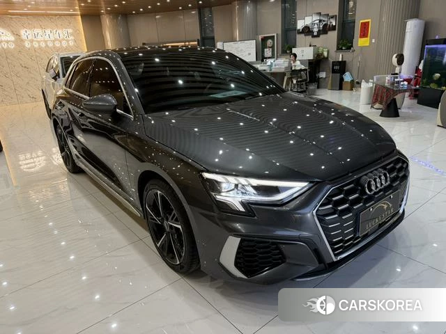 Audi A3 2023 Темно-серый из Китая, фото 6