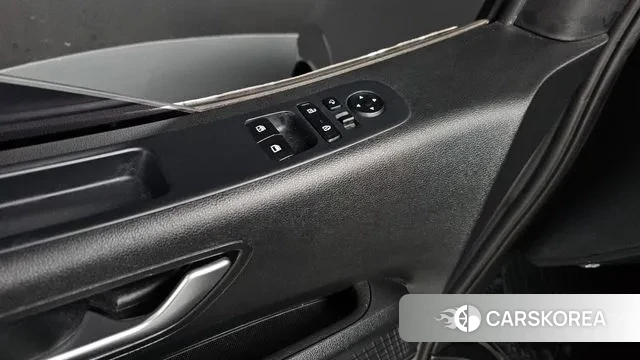 Hyundai Staria 2022 Серебристо-серый из Кореи, фото 6