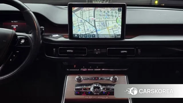 Lincoln Aviator 2nd generation 2021 Черный из Кореи, фото 6