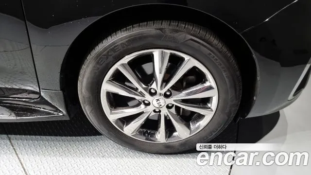 Kia The New Carnival 2018 Черный из Кореи, фото 6