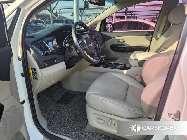 Kia The New Carnival 2020 Белый из Кореи, фото 6