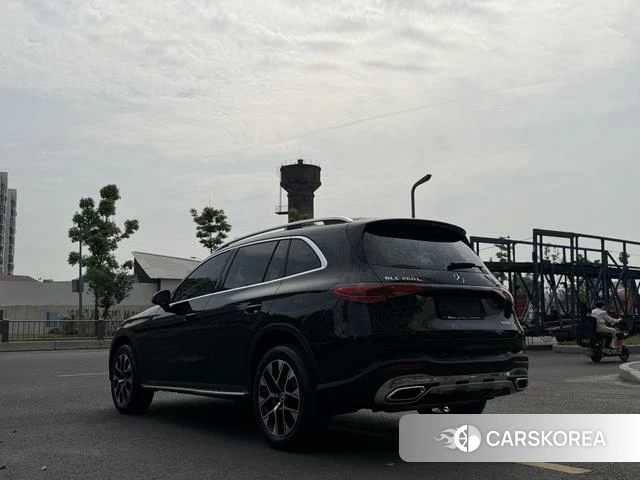 Mercedes-Benz GLC 2025 Черный из Китая, фото 6