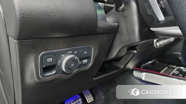 Mercedes-Benz GLB-Class X247 2021 Белый из Кореи, фото 6