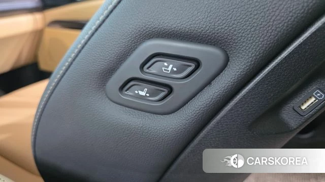 Kia Carnival 4th generation 2022 Белый из Кореи, фото 6