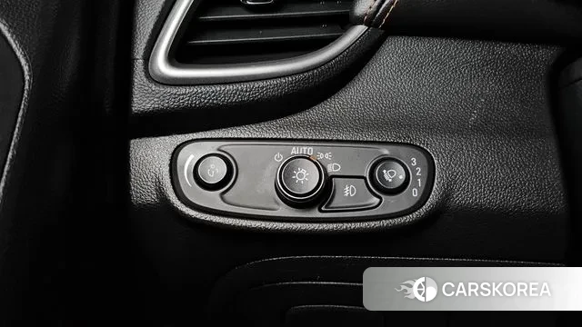 Chevrolet (GM Daewoo) The New Trax 2018 Белый из Кореи, фото 6