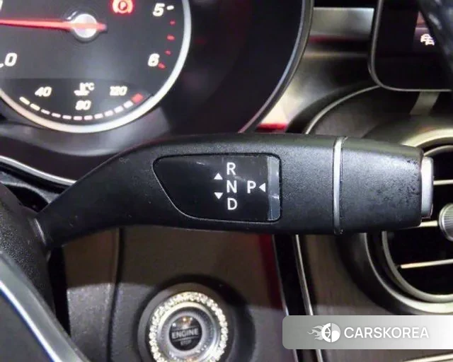 Mercedes-Benz C-Class W205 2019 Красный из Кореи, фото 6