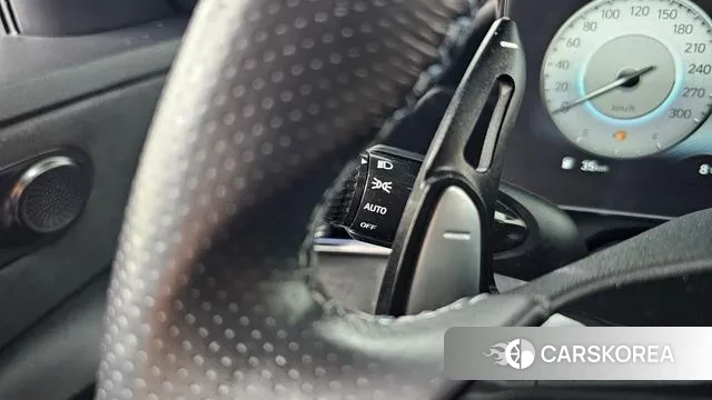 Hyundai Avante (CN7) 2022 Серебристо-серый из Кореи, фото 6