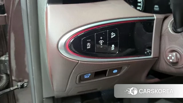 Genesis GV70 2021 Фиолетовый из Кореи, фото 6