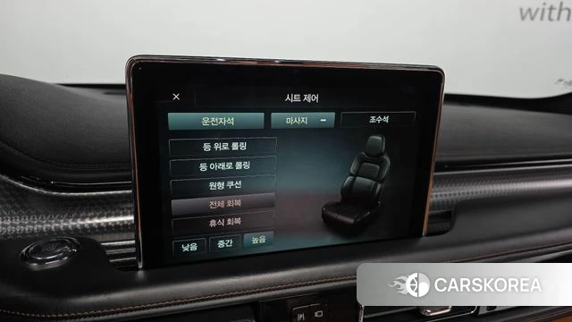 Lincoln Aviator 2nd generation 2021 Белый из Кореи, фото 6