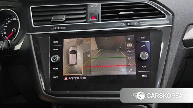 Volkswagen Tiguan second Generation 2020 Серебряный из Кореи, фото 6