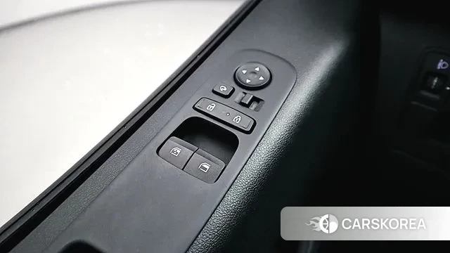 Hyundai Staria 2023 Черный из Кореи, фото 6