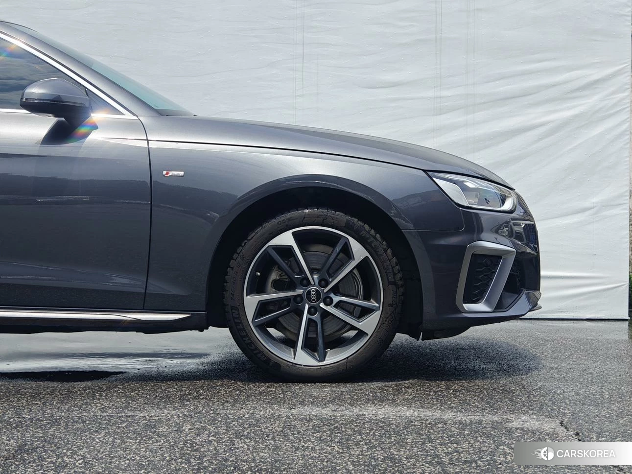 Audi A4L 2021 Темно-серый из Китая, фото 6
