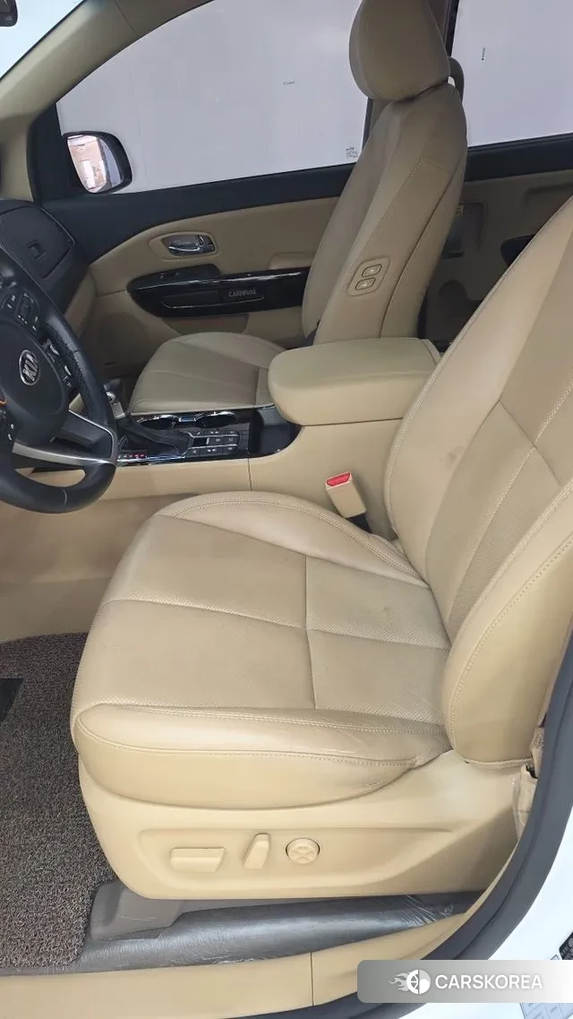 Kia The New Carnival 2019 Белый из Кореи, фото 6