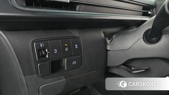 Hyundai Staria 2022 Белый из Кореи, фото 6