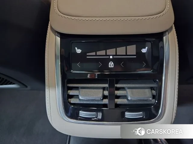 Volvo XC90 second Generation 2025 Белый из Кореи, фото 6