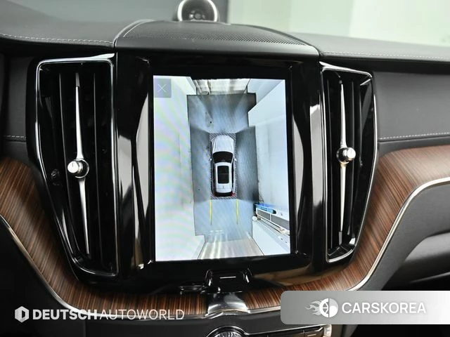 Volvo XC60 second Generation 2023 Белый из Кореи, фото 6