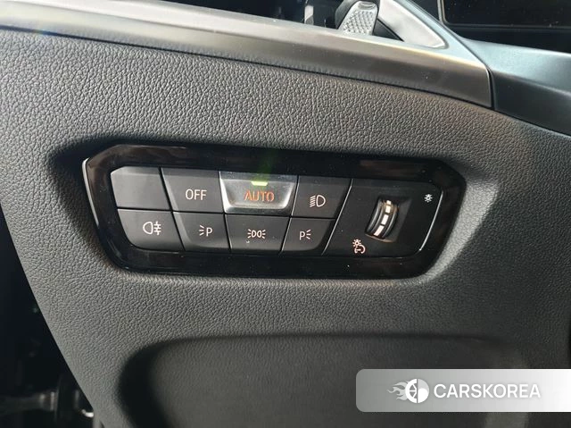 BMW 4 Series (G22) 2025 Черный из Кореи, фото 6