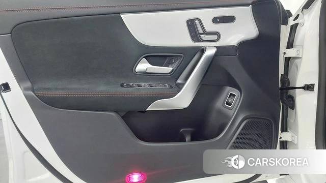 Mercedes-Benz CLA-Class C118 2023 Белый из Кореи, фото 6