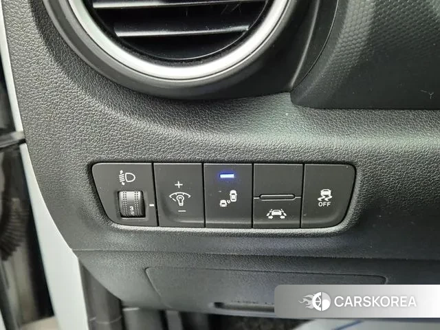 Hyundai Kona 2018 Белый из Кореи, фото 6