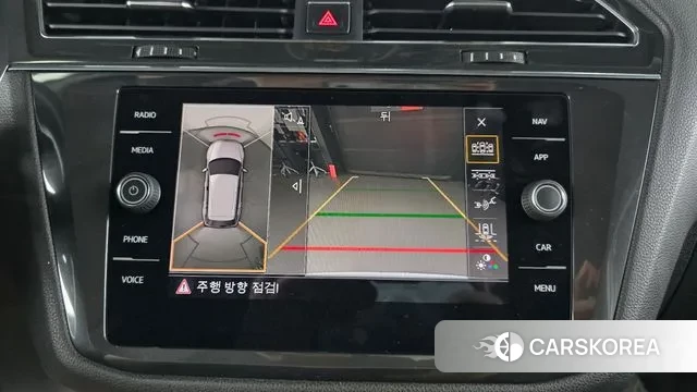 Volkswagen Tiguan second Generation 2018 Белый из Кореи, фото 6