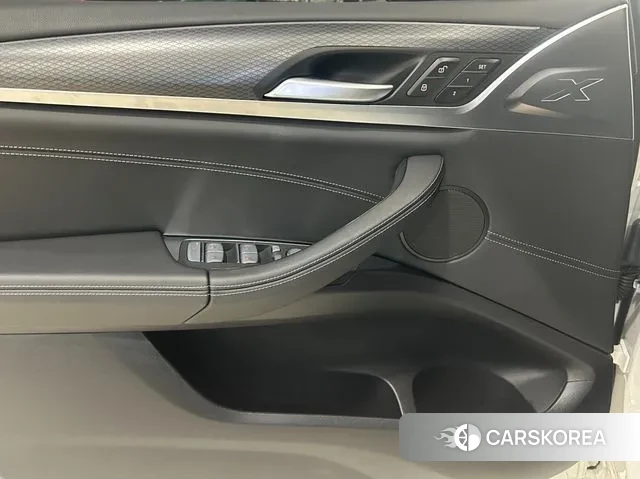 BMW X4 (G02) 2023 Белый из Кореи, фото 6