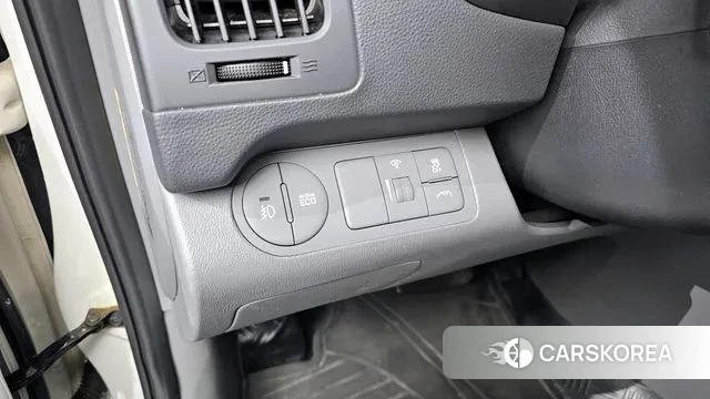 Hyundai The New Grand Starex 2018 Белый из Кореи, фото 6