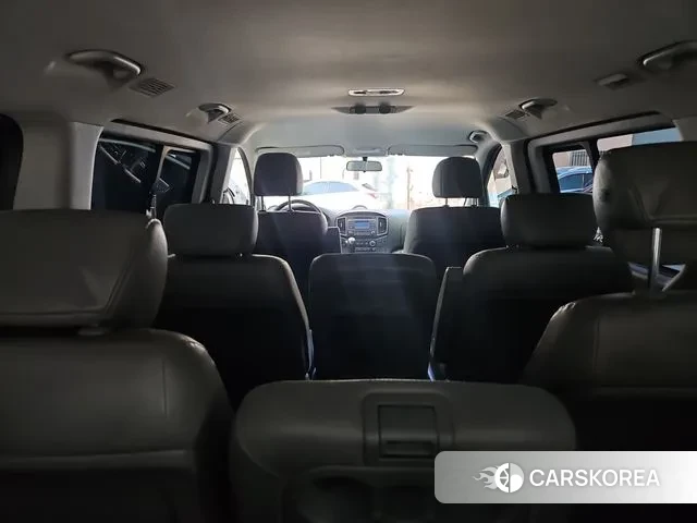 Hyundai The New Grand Starex 2019 Белый из Кореи, фото 6