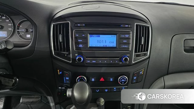 Hyundai Grand Starex 2018 Серебряный из Кореи, фото 6