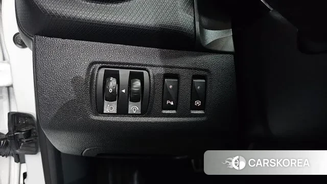 Renault Korea (Samsung) Clio 2019 Белый из Кореи, фото 6