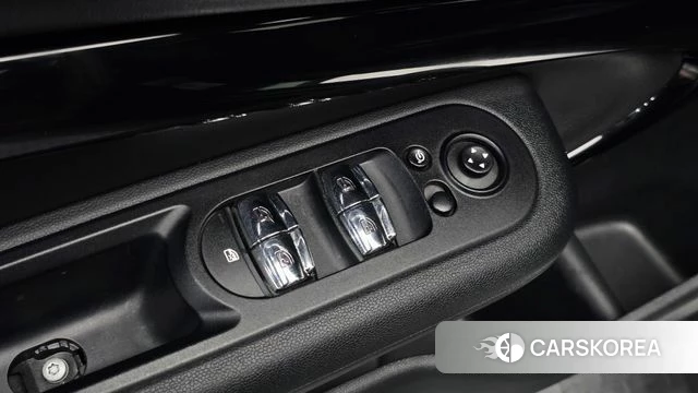 Mini Cooper Clubman 2020 Зеленый из Кореи, фото 6