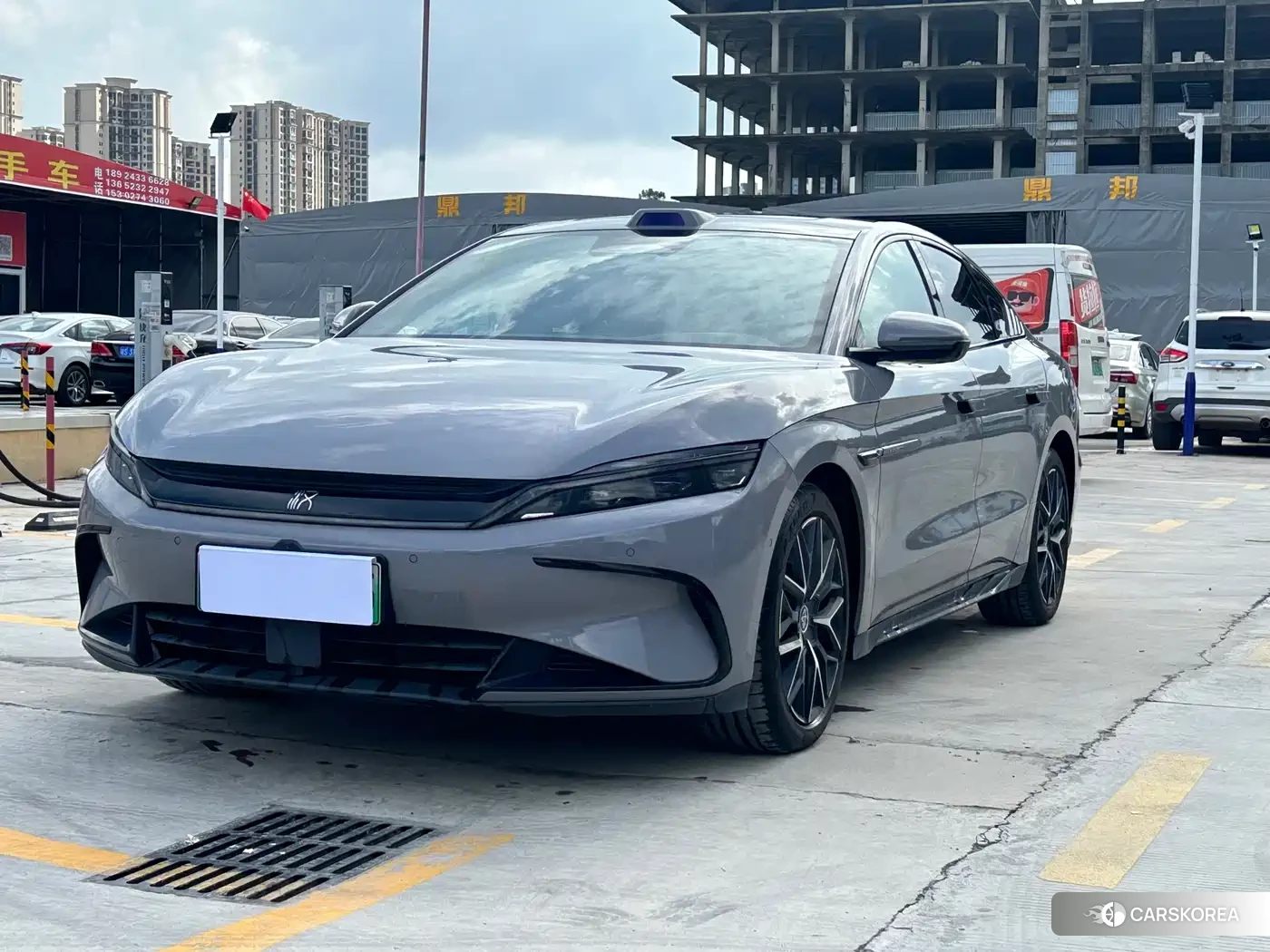 BYD Han 2025 Silver/gray из Китая, фото 6